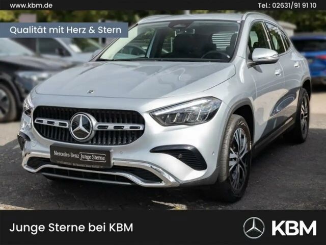 Mercedes-Benz GLA 180 Progressive