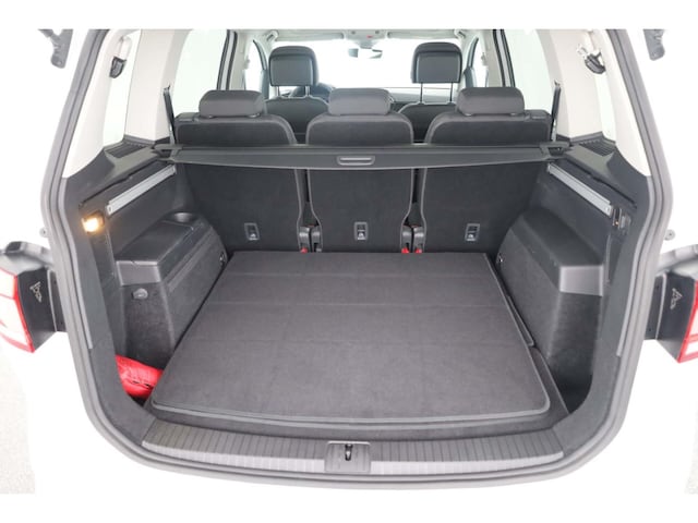 Volkswagen Touran 1.5 TSI Highline Style