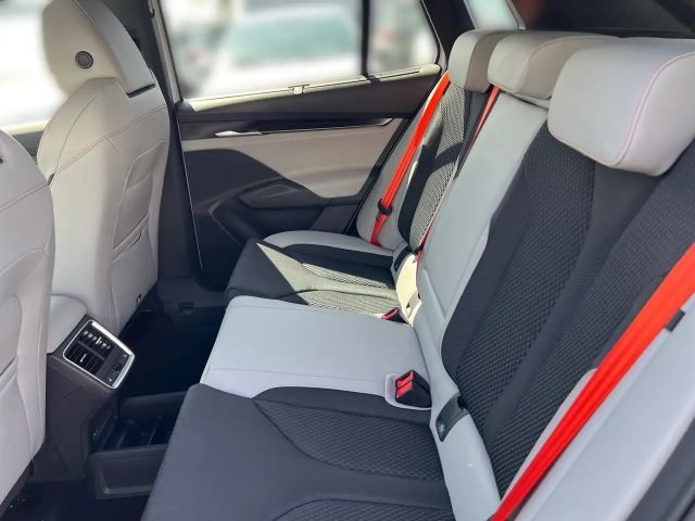 Skoda Elroq First Edition  *AHK*DCC*MATRIX*NAVI*