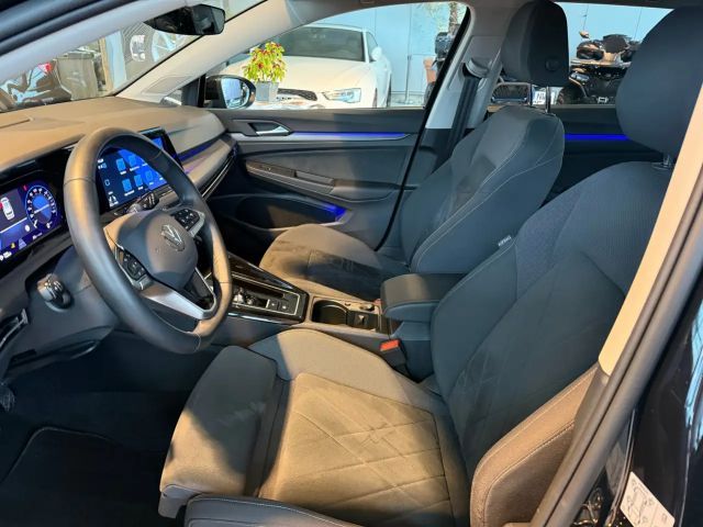 Volkswagen Golf 1.5 eTSI Style Variant