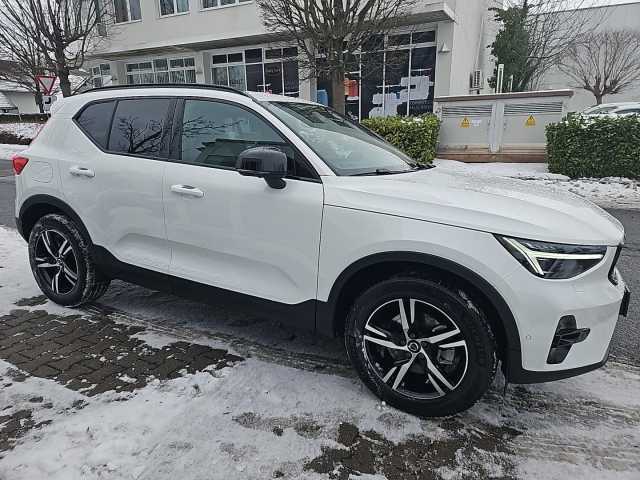 Volvo XC40 Dark Plus