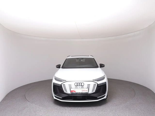 Audi Q6 e-tron Quattro
