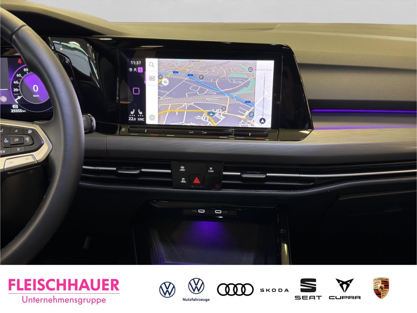 Volkswagen Golf 1.5 eTSI Golf VIII Style