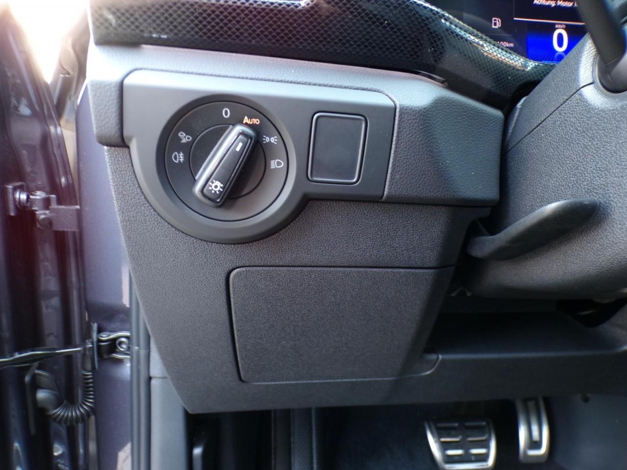 Volkswagen T-Cross 1.0 TSI DSG R-Line