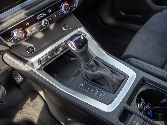 Audi Q3 35 TFSI S-Line