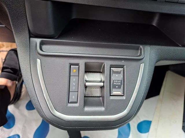 Peugeot E-Expert Premium