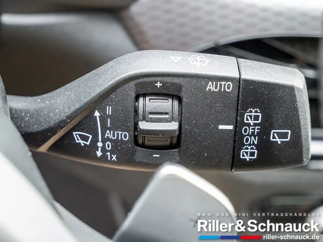 BMW 320 320i M-Sport Touring