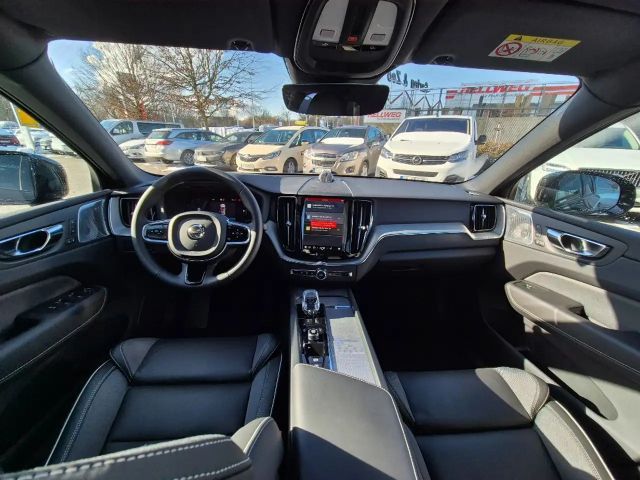Volvo XC60 AWD Plus T6