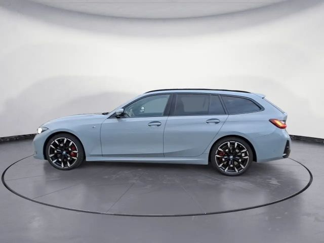 BMW 320 320d M-Sport Touring xDrive