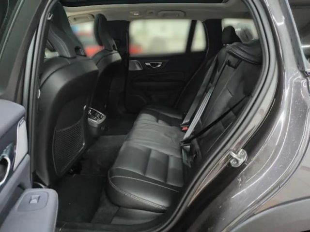 Volvo V60 Cross Country Bright Ultimate