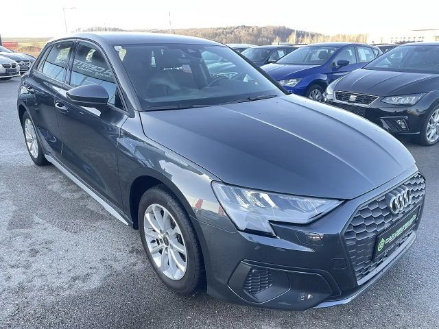 Audi A3 30 TDI Sedan Sportback