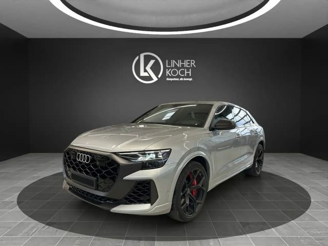 Audi RS Q8 Performance Quattro