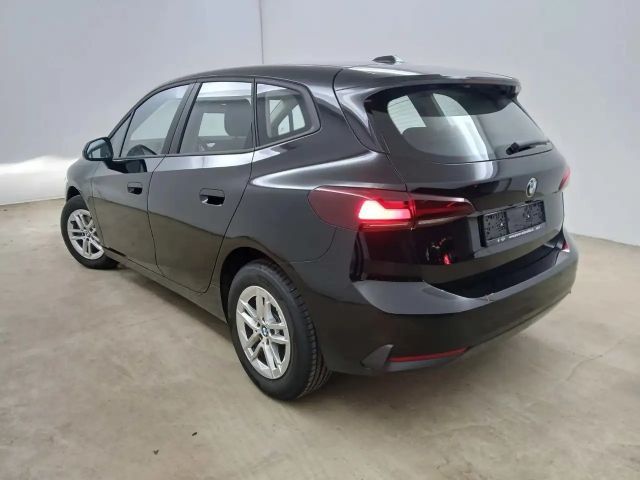 BMW 218 KAMERA DAB KLIMAAUTO LED NAVI