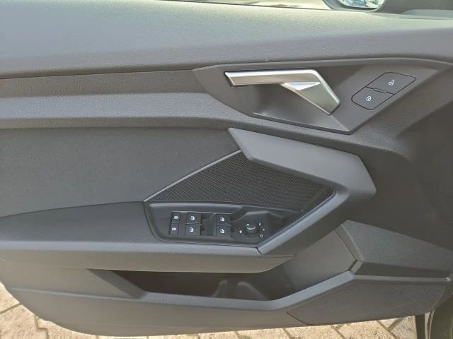 Audi A3 30 TDI S-Tronic Sedan