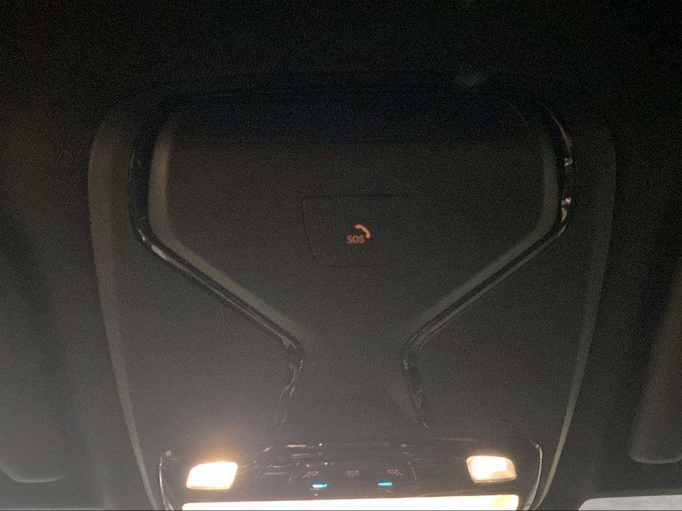 BMW 330 330e Touring