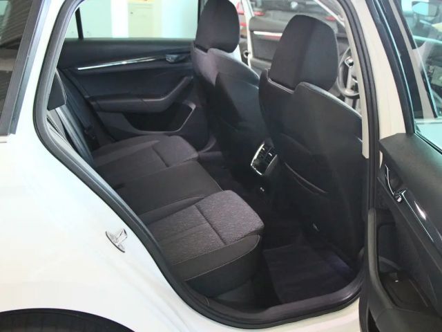 Skoda Octavia 2.0 TDI Style Style