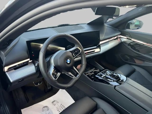 BMW 520 520i M-Sport Touring