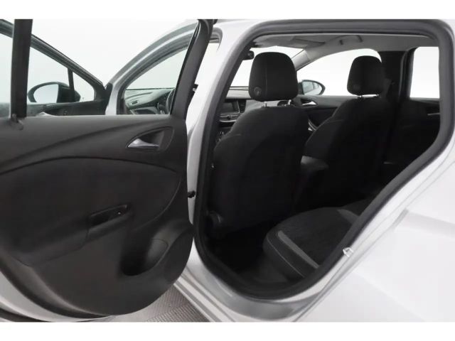 Opel Astra 1.5 Turbo Business Edition