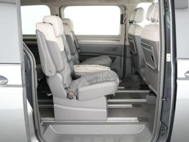 Volkswagen Multivan 2.0 TDI DSG Style T7