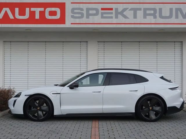 Porsche Taycan Sport Turismo Turbo