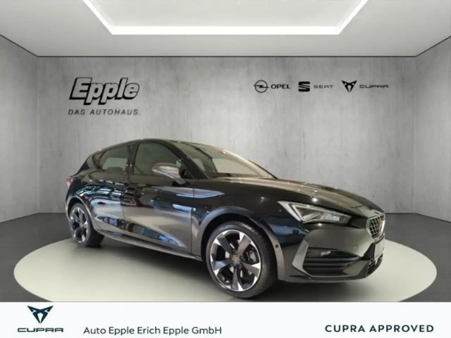 Cupra Leon e-HYBRID Sportpaket Navi Rückfahrkamera LED  ACC