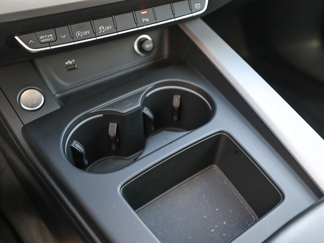 Audi A4 40 TFSI Avant S-Tronic