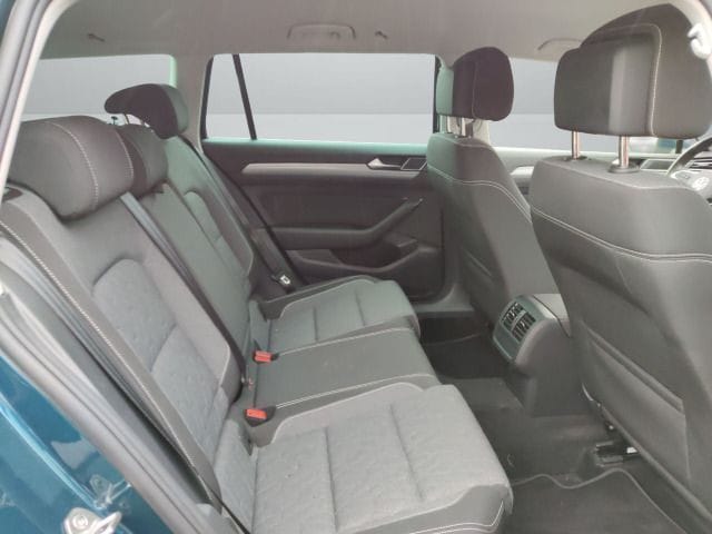 Volkswagen Passat 1.5 TSI Business Variant