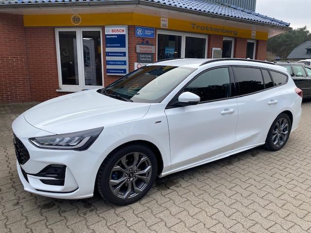 Ford Focus ST Line Wagon
