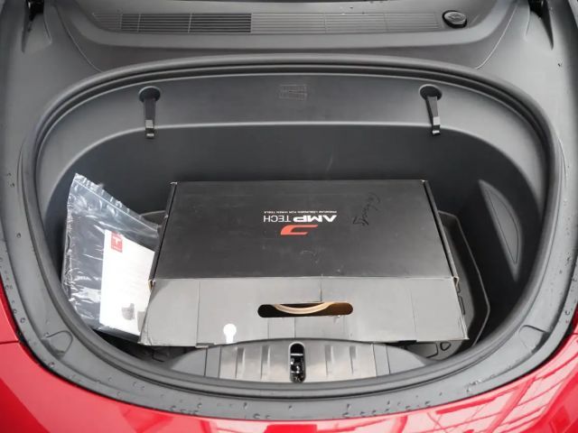 Tesla Model 3 AWD Long Range