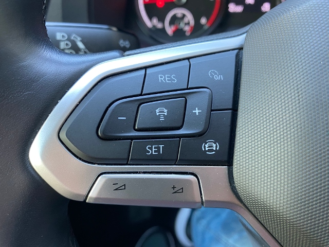 Volkswagen Caravelle 2.0 TDI DSG Lang T6