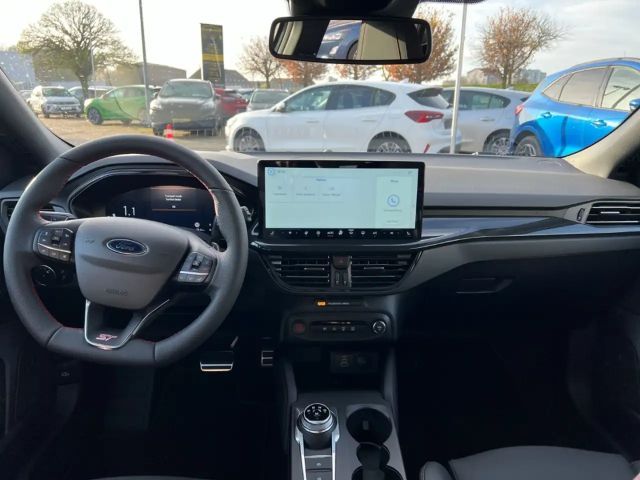 Ford Focus ST Line Wagon