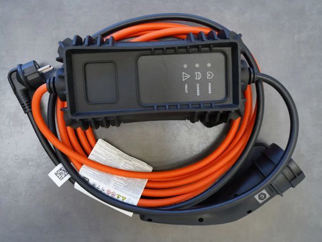 Peugeot E-208 Active Pack