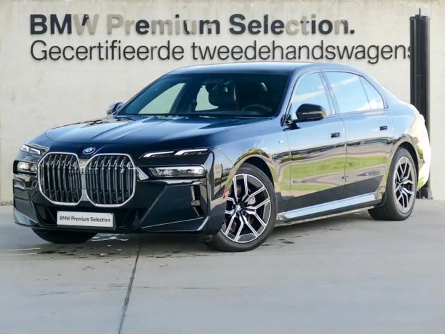 BMW i7 M-Sport Sedan