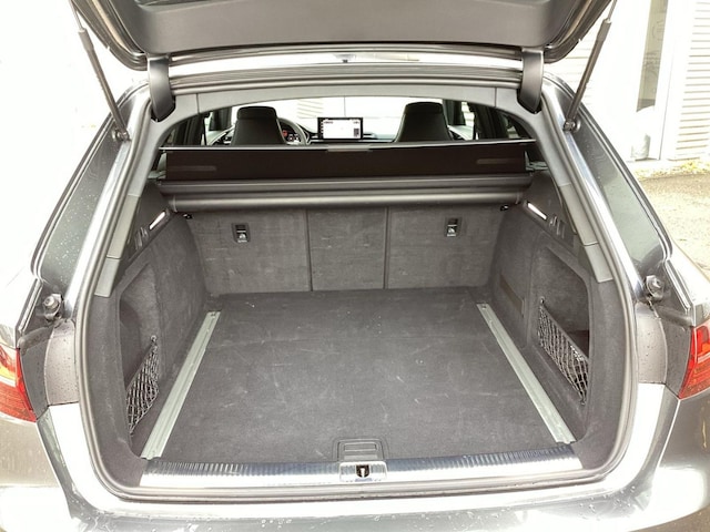 Audi RS4 Avant Quattro