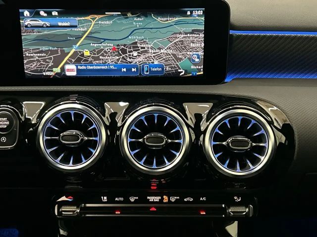 Mercedes-Benz A 180 Hatchback