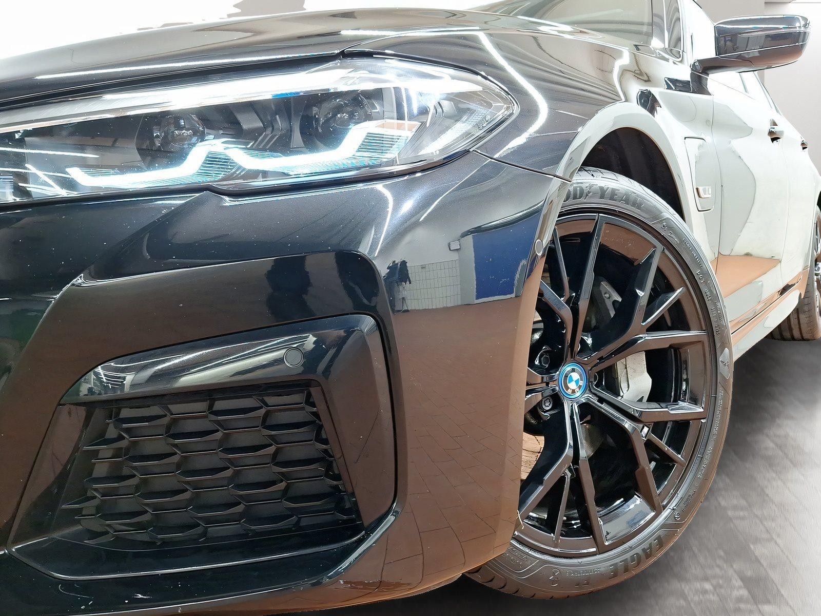 BMW 545 545e Sedan xDrive