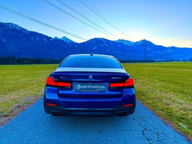 BMW 530 530e M-Sport Sedan xDrive