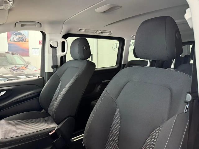 Mercedes-Benz V 220 Limousine Lang V 220 d