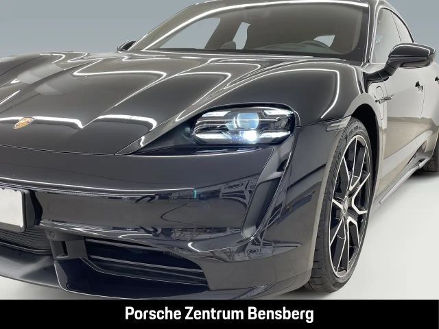 Porsche Taycan Sport Turismo Turbo
