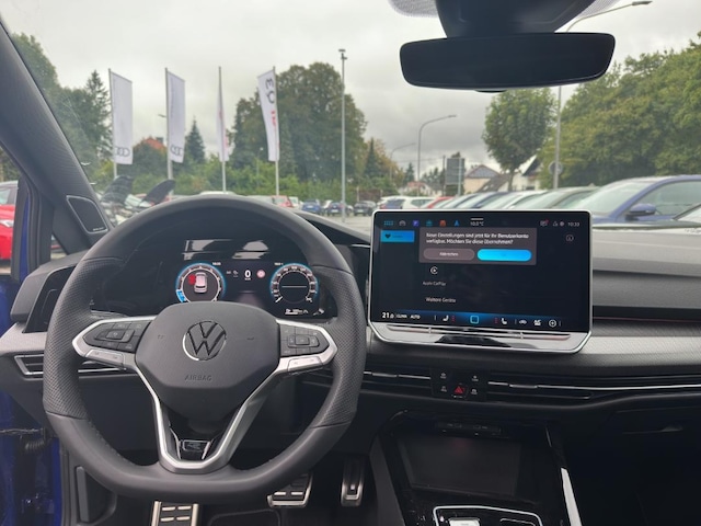 Volkswagen Golf R-Line Style