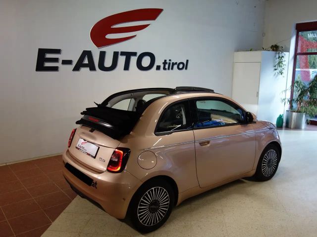 Fiat 500C Elektro 42 kWh CABRIO *SHZ *CARPLAY *MWST
