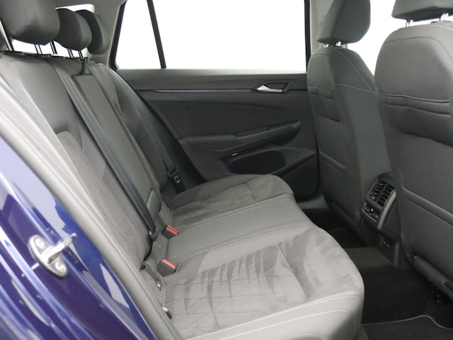 Volkswagen Golf 1.5 eTSI DSG Style Variant