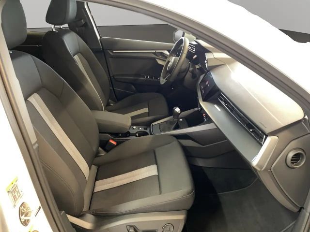 Audi A3 35 TFSI Sedan Sportback