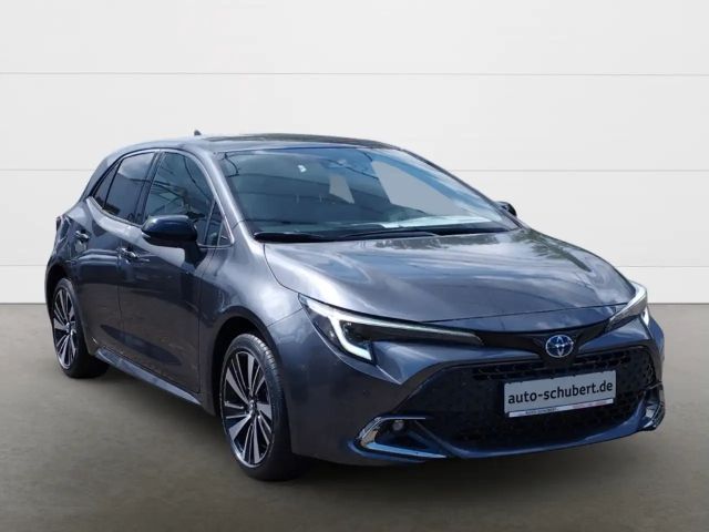 Toyota Corolla 1,8 Teamplayer Navi+LED+SITZHZG+APPLECAR+