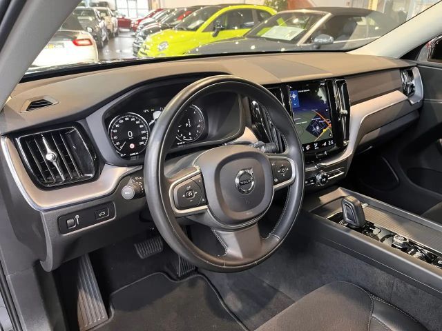 Volvo XC60 Momentum