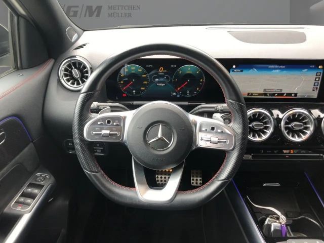 Mercedes-Benz GLA 220 AMG Line GLA 220 d