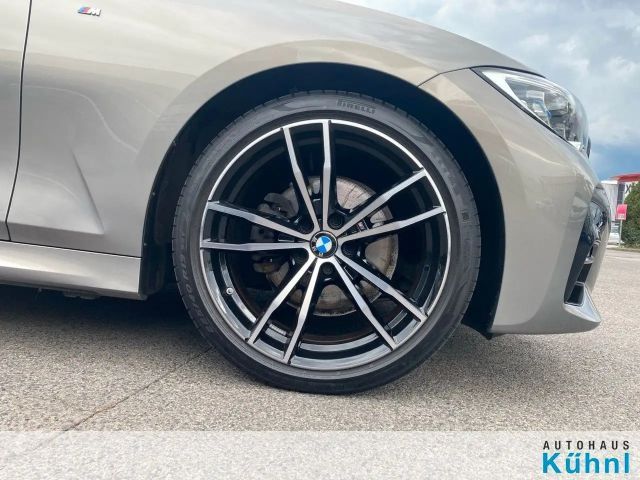 BMW 320 320d M-Sport Touring xDrive