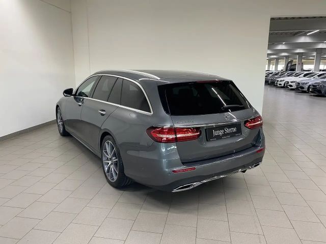 Mercedes-Benz E 220 AMG Line E 220 d Estate