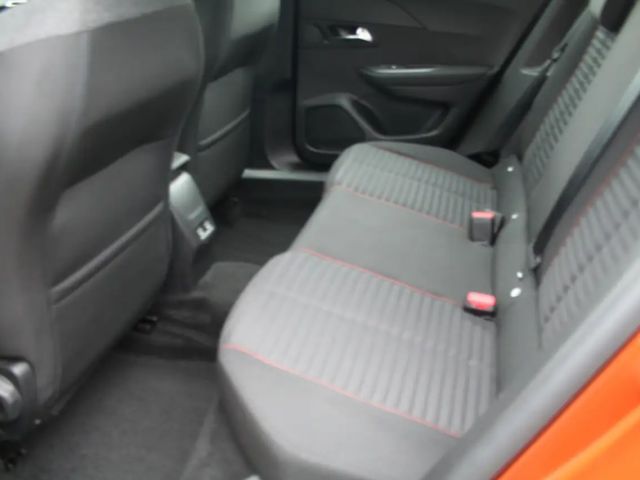 Peugeot E-2008 Active Pack