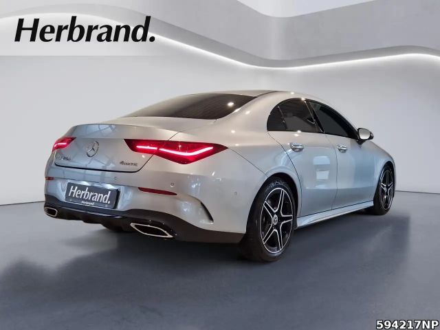 Mercedes-Benz CLA 250 4MATIC AMG Line Coupé